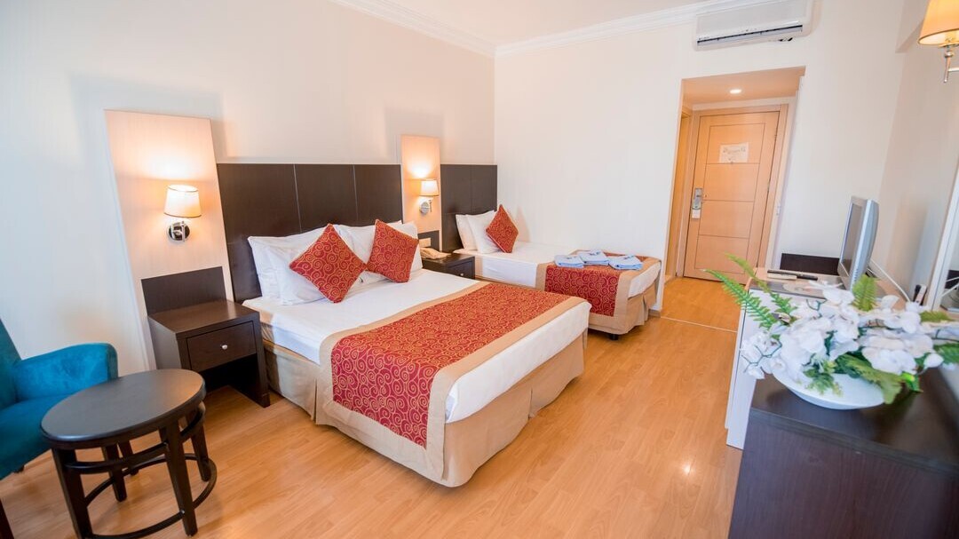 Viking Garden Hotel & Spa